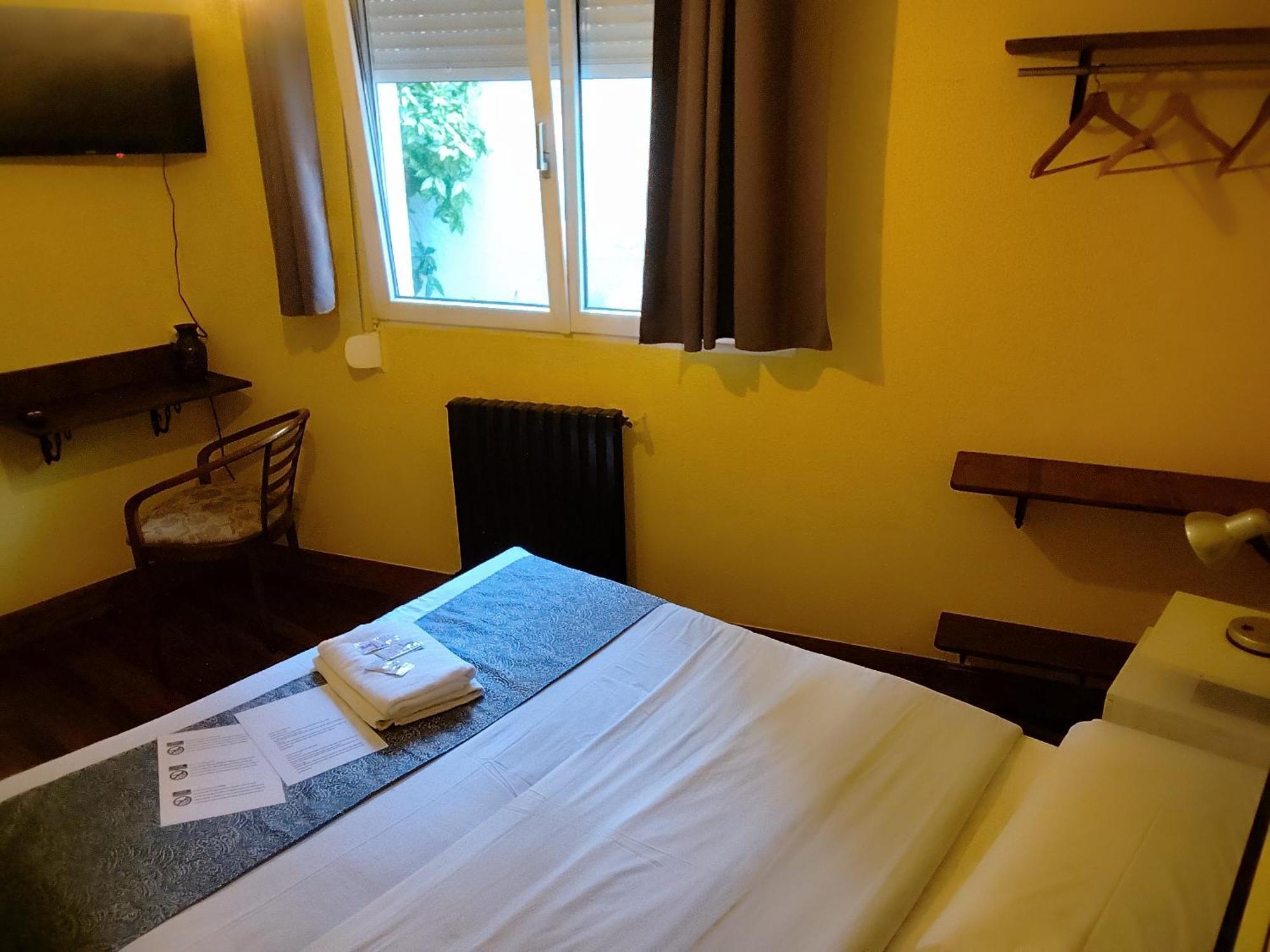 Txoko Maitea Pentsioa Hotell Urnieta Eksteriør bilde