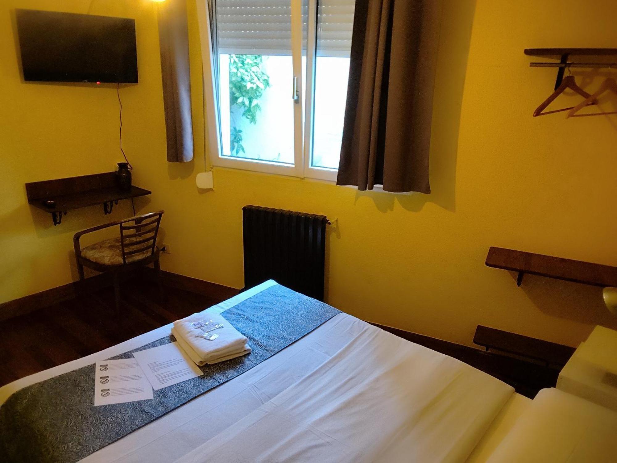 Txoko Maitea Pentsioa Hotell Urnieta Eksteriør bilde